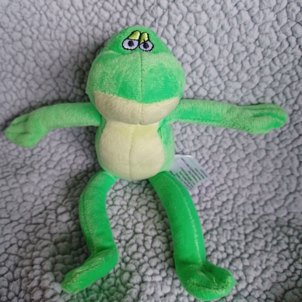 The Popcorn Factory ADORABLE Plush Frog